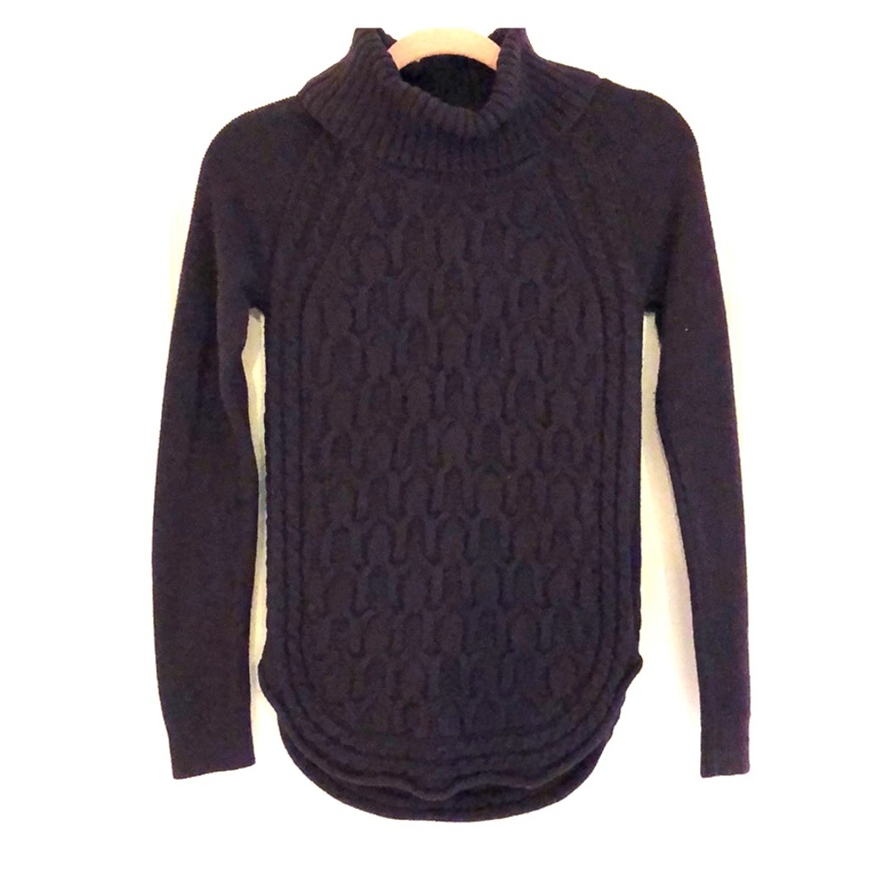 Banana Republic sweater